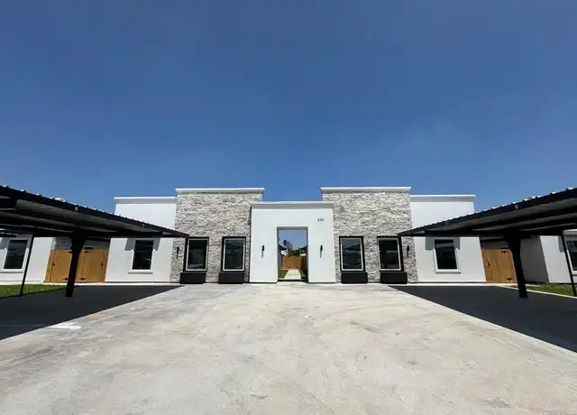 Property at 2101 Selena St Unit 3, Mission, TX, 78572, 3 beds, 2 baths, [object Object]
