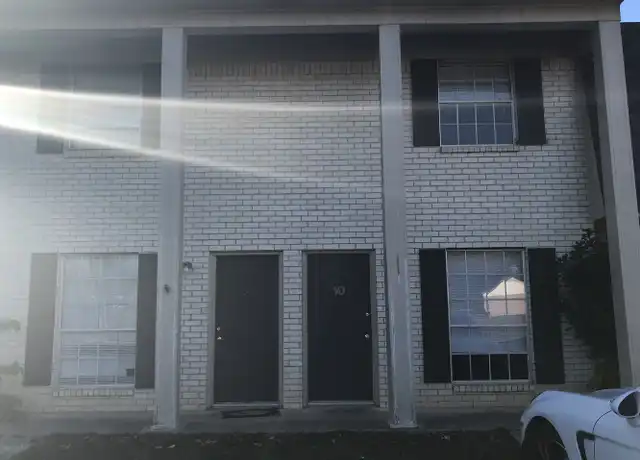 Property at 3731 Kriss Dr Unit 10, Longview, TX, 75604, 2 beds, 1.5 baths, [object Object]