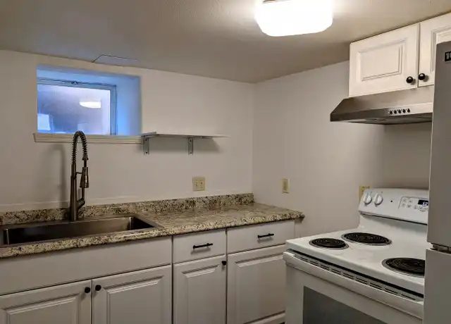 Property at 533 Methow St Unit C, Wenatchee, WA, 98801, 2 beds, 1 bath, [object Object]