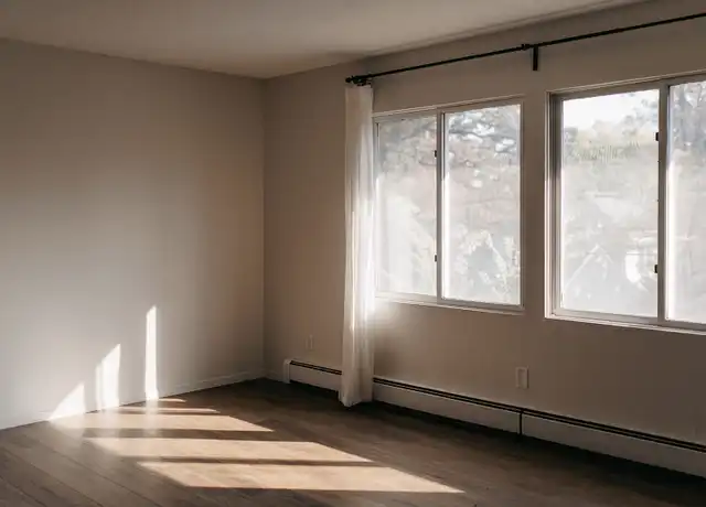 Property at 5343 Penn Ave S Unit 3, Minneapolis, MN, 55419, 1 bed, 1 bath, [object Object]