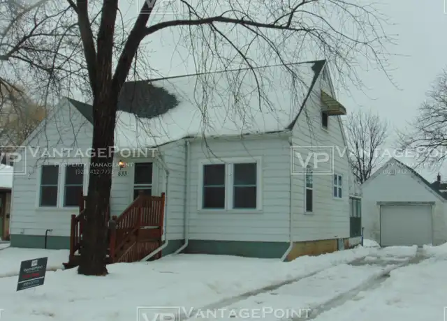 Property at 633 State St, Menasha, WI, 54952, 3 beds, 1 bath, [object Object]