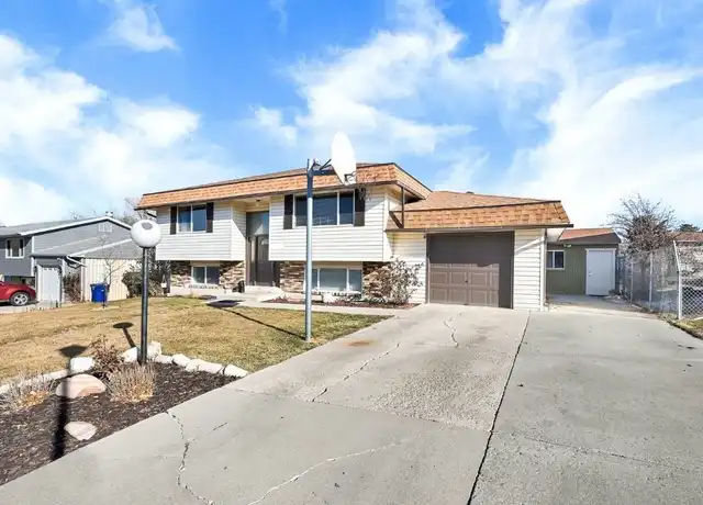 Property at 3823 S 7000 W, West Valley City, UT, 84128, 3 beds, 1 bath, [object Object]