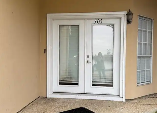 Property at 705 Tops L Dr, Mandeville, LA, 70448, 2 beds, 2.5 baths, [object Object]
