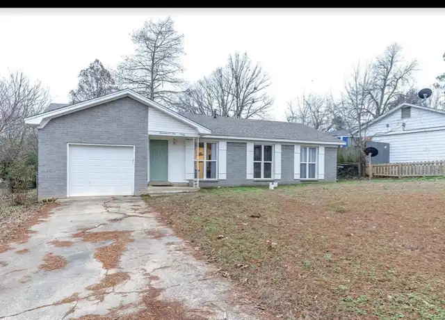 Property at 1709 Westwood Dr, Jonesboro, AR, 72401, 3 beds, 1.5 baths, [object Object]