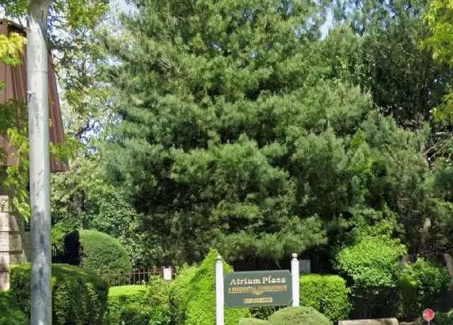 Property at 200 Hilton Ave #30, Hempstead, NY, 11550, 3 beds, 2.5 baths, [object Object]