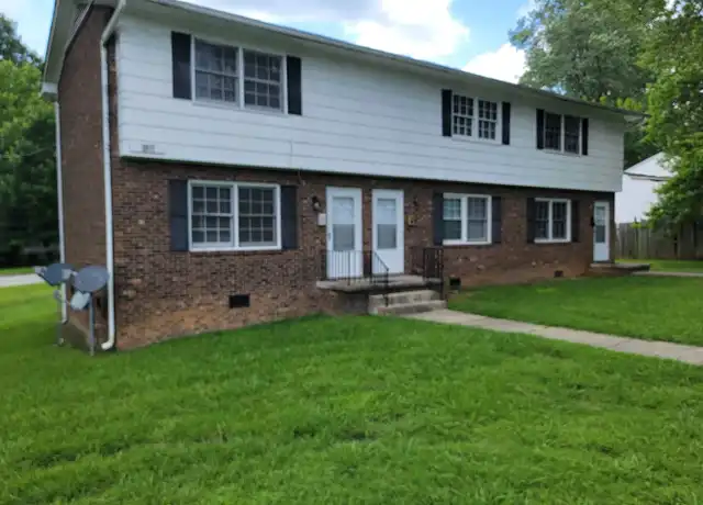Property at 1511 Andover Ave Unit A, Greensboro, NC, 27405, 2 beds, 1.5 baths, [object Object]