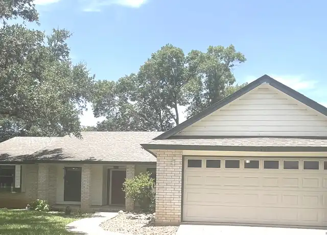 Property at 2807 Bee Cave St, San Antonio, TX, 78231, 3 beds, 2 baths, [object Object]