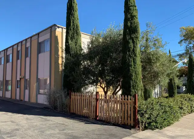 Property at 37 El Rose Dr Unit 1, Petaluma, CA, 94952, 2 beds, 1 bath, [object Object]