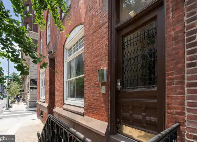 Property at 240 S 13th St Apt B, Philadelphia, PA, 19107, 1 bed, 1 bath, [object Object]