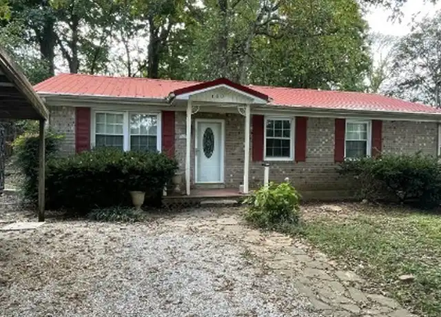 Property at 120 Amber Lynn Cir, Columbia, TN, 38401, 2 beds, 1.5 baths, [object Object]