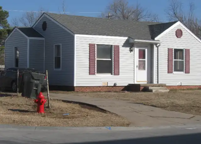 Property at 520 E Lockheed Dr, Oklahoma City, OK, 73110, 2 beds, 1 bath, [object Object]
