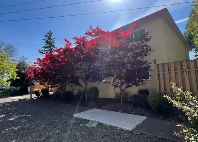 Property at 540alm - 540 Almaden St, Eugene, OR, 97402, 2 beds, 1 bath, [object Object]