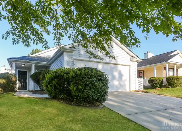 Property at 9607 Aventide Ln, Charlotte, NC, 28215, 3 beds, 2 baths, [object Object]