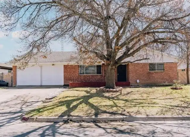 Property at 2913 Laredo Dr, Fort Worth, TX, 76116, 3 beds, 2 baths, [object Object]
