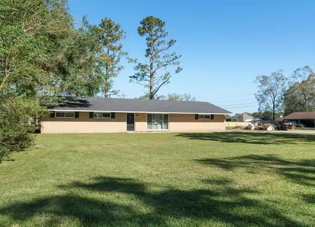 Property at 325 Barringer Dr, Ponchatoula, LA, 70454, 3 beds, 1.5 baths, [object Object]