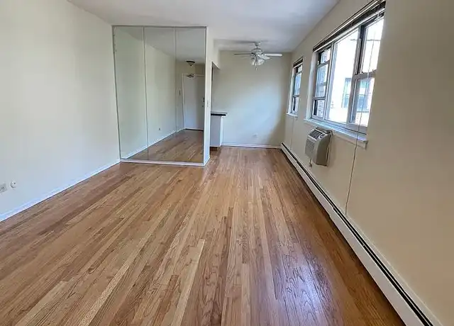 Property at Okonski Briar 535 - 535 W Briar Pl, Chicago, IL, 60657, 0 beds, 1 bath, [object Object]