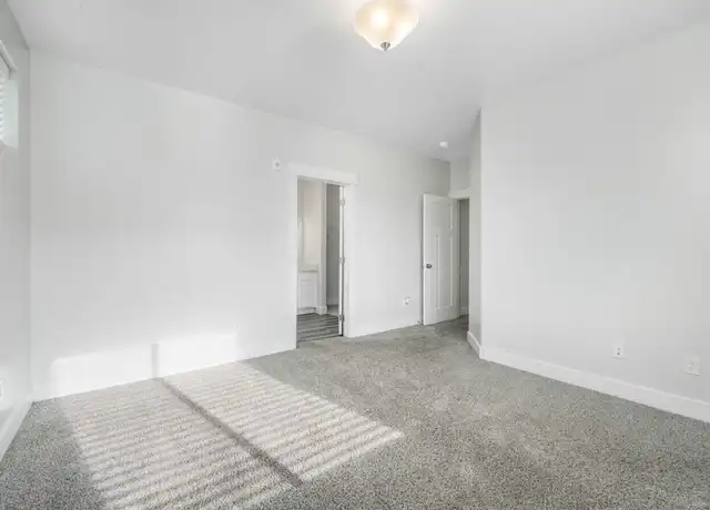 Property at 676 N 380 W Rm 1 Master, Vineyard, UT, 84059, 3 beds, 2 baths, [object Object]