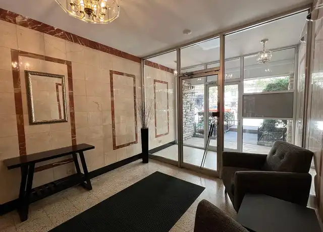 Property at 417 W Roscoe St, Chicago, IL, 60657, 0 beds, 1 bath, [object Object]