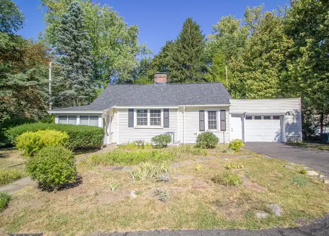Property at 183 Old Niskayuna Rd, Latham, NY, 12110, 2 beds, 1 bath, [object Object]
