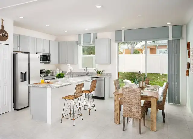 Property at Valencia Isle - East Orlando - 900 Valencia Isle Dr, Orlando, FL, 32825, 3 beds, 2.5 baths, [object Object]