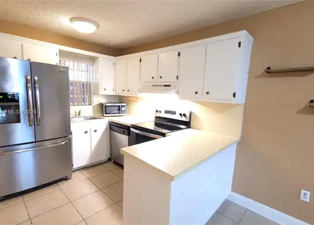Property at 600 NE 25th St #12, Miami, FL, 33137, 1 bed, 1 bath, [object Object]