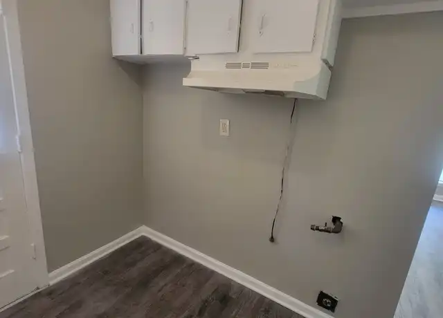 Property at 3639 Allandale Ln, Memphis, TN, 38111, 2 beds, 1 bath, [object Object]