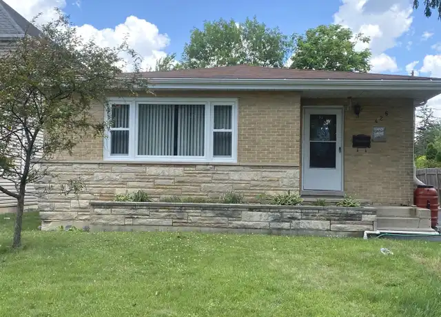 Property at 426 Berteau Ave, Elmhurst, IL, 60126, 3 beds, 2 baths, [object Object]