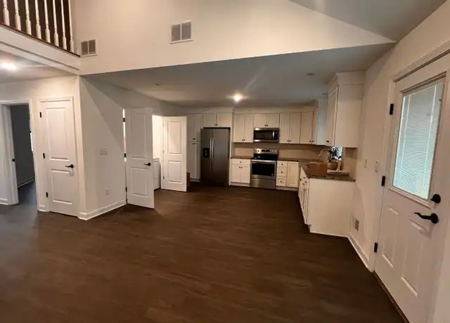 Property at 653 Delaware Ave Unit D, Delmar, NY, 12054, 2 beds, 1 bath, [object Object]