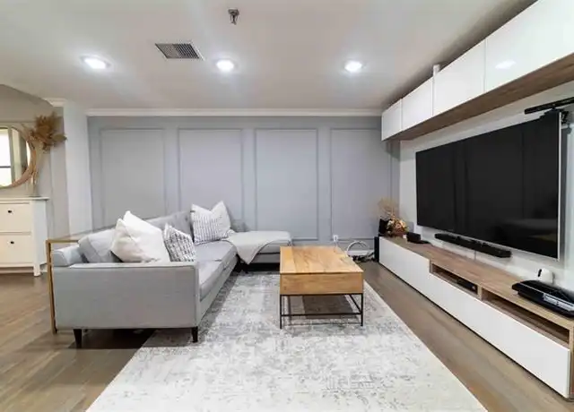 Property at 227 Christopher Columbus Dr Unit 130B, Jersey City, NJ, 07302, 1 bed, 1 bath, [object Object]