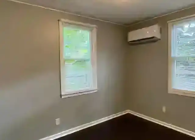 Property at 2140 Sheridan Ln, Jacksonville, FL, 32207, 2 beds, 1 bath, [object Object]