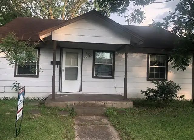 Property at 508 Teague St, Navasota, TX, 77868, 3 beds, 2 baths, [object Object]