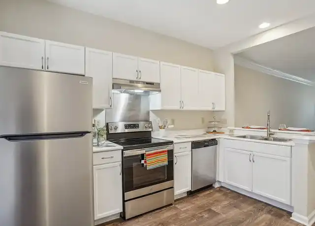 Property at Greenway at Mallard Creek - 8230 Greenway Village Dr, Charlotte, NC, 28269, 1-3 bed, 1-2.5 bath, [object Object]