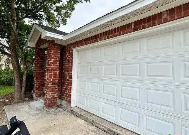 Property at 3039 Pine Valley Dr, New Braunfels, TX, 78130, 3 beds, 2 baths, [object Object]