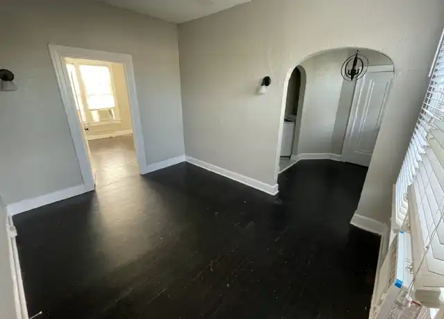 Property at 200 E Dewey Pl Unit 7, San Antonio, TX, 78212, 1 bed, 1 bath, [object Object]
