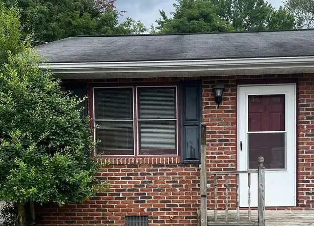 Property at 409 Brookhaven Dr Unit 409BRKHAVEN1, Johnson City, TN, 37604, 1 bed, 1 bath, [object Object]