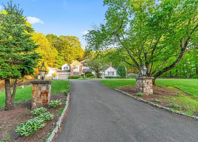 Property at 112 Bigelow Dr, Sudbury, MA, 01776, 5 beds, 4.5 baths, [object Object]