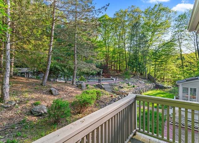 Photo of 112 Bigelow Dr, Sudbury, MA 01776