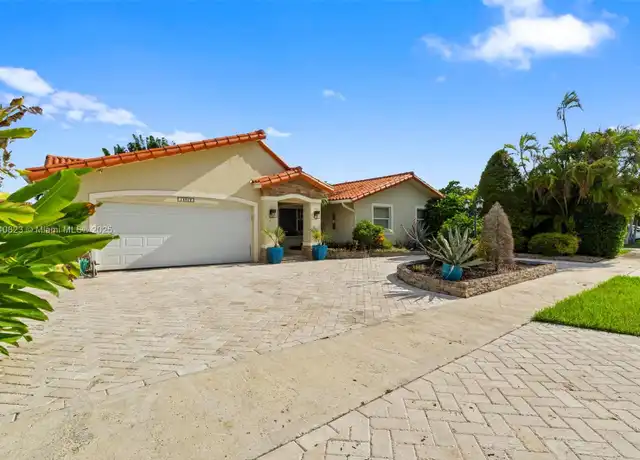 Property at 14012 SW 38th Ter, Miami, FL, 33175, 4 beds, 4.5 baths, [object Object]