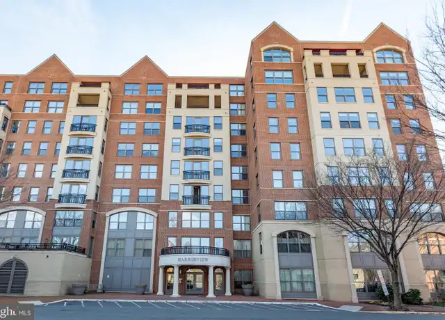 Property at 485 Harbor Side St #900, Woodbridge, VA, 22191, 2 beds, 2 baths, [object Object]