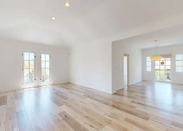 Property at 8491 Fountain Ave Unit A2, West Hollywood, CA, 90069, 1 bed, 1 bath, [object Object]