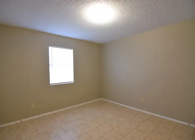 Property at 2514 Traverse Dr, Killeen, TX, 76543, 3 beds, 2 baths, [object Object]