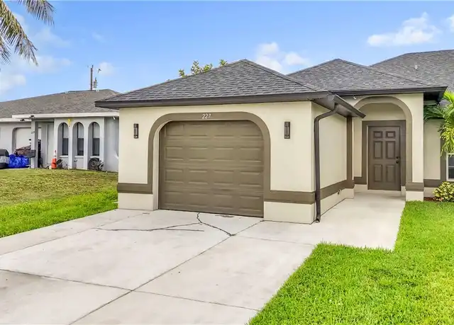 Property at 229 SE 23rd Pl Unit 227, Cape Coral, FL, 33990, 3 beds, 2 baths, [object Object]