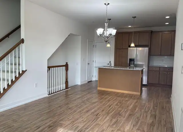 Property at 905 Lakeview Ct #905, King of Prussia, PA, 19406, 3 beds, 3.5 baths, [object Object]