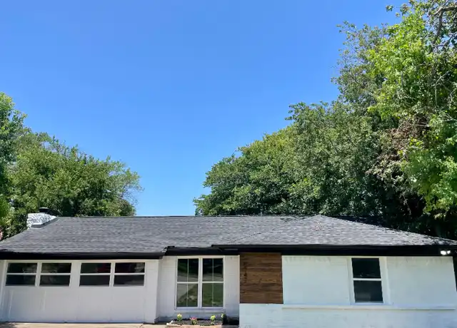 Property at 5747 Trio Ln, Dallas, TX, 75241, 5 beds, 2 baths, [object Object]
