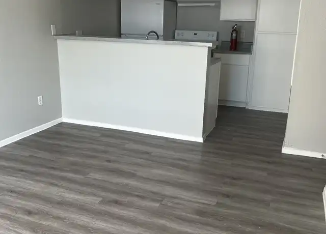 Property at 1607 W Schunior St Unit 512, Edinburg, TX, 78541, 0 beds, 1 bath, [object Object]