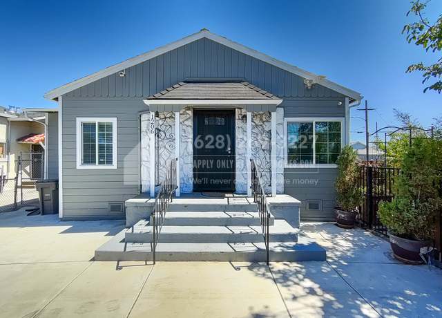Photo of 1206 105th Ave, Oakland, CA 94603