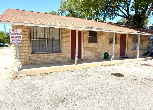 Property at 643 W Summit Ave Unit 2, San Antonio, TX, 78212, 1 bed, 1 bath, [object Object]