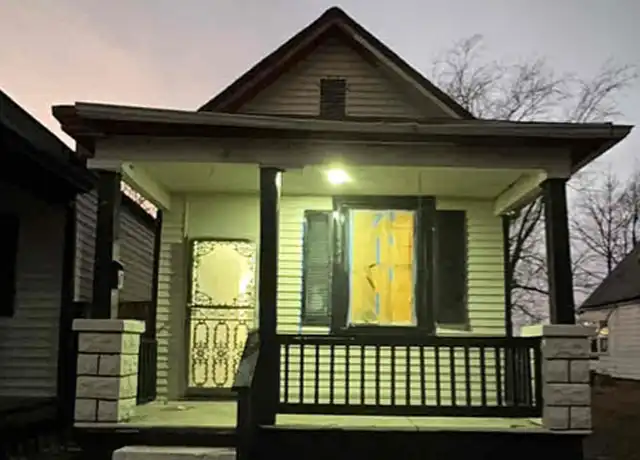Property at 433 S Denby Ave, Evansville, IN, 47713, 2 beds, 1 bath, [object Object]