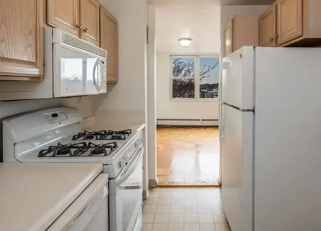 Photo of 205 Walden St, Cambridge, MA 02140