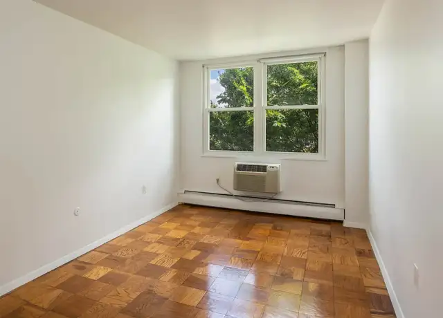 Photo of 205 Walden St, Cambridge, MA 02140